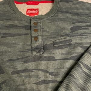 Coleman Camo Fully Fleece Lined Pullover Size XXL Crew Neck 3 Snap Closure